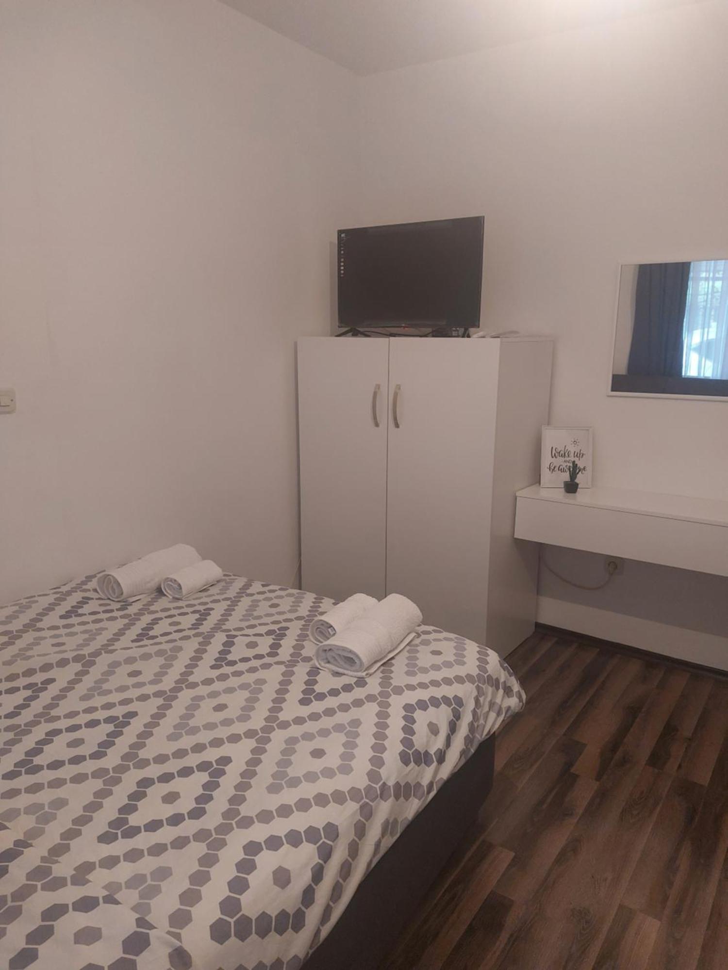 Villa Clock Tower - Саат Кула Ohrid Habitación foto